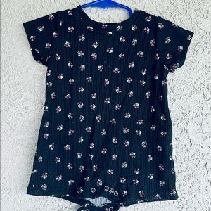 GUC 18-24m baby Goosebumps Black Ribbed Floral Shortie